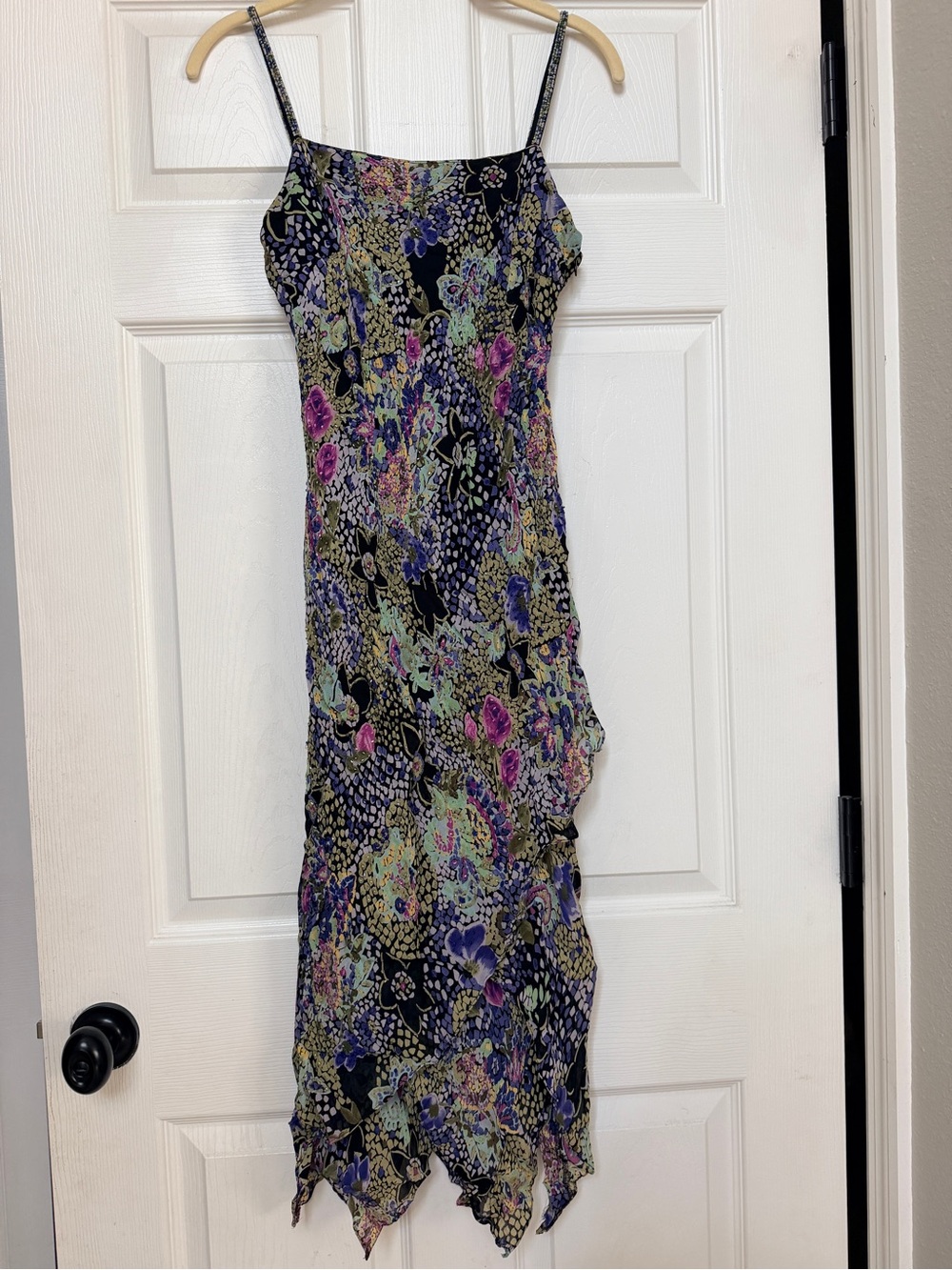 EVA BLUE-Black Floral Slip Midi Dress with Spaghetti Straps